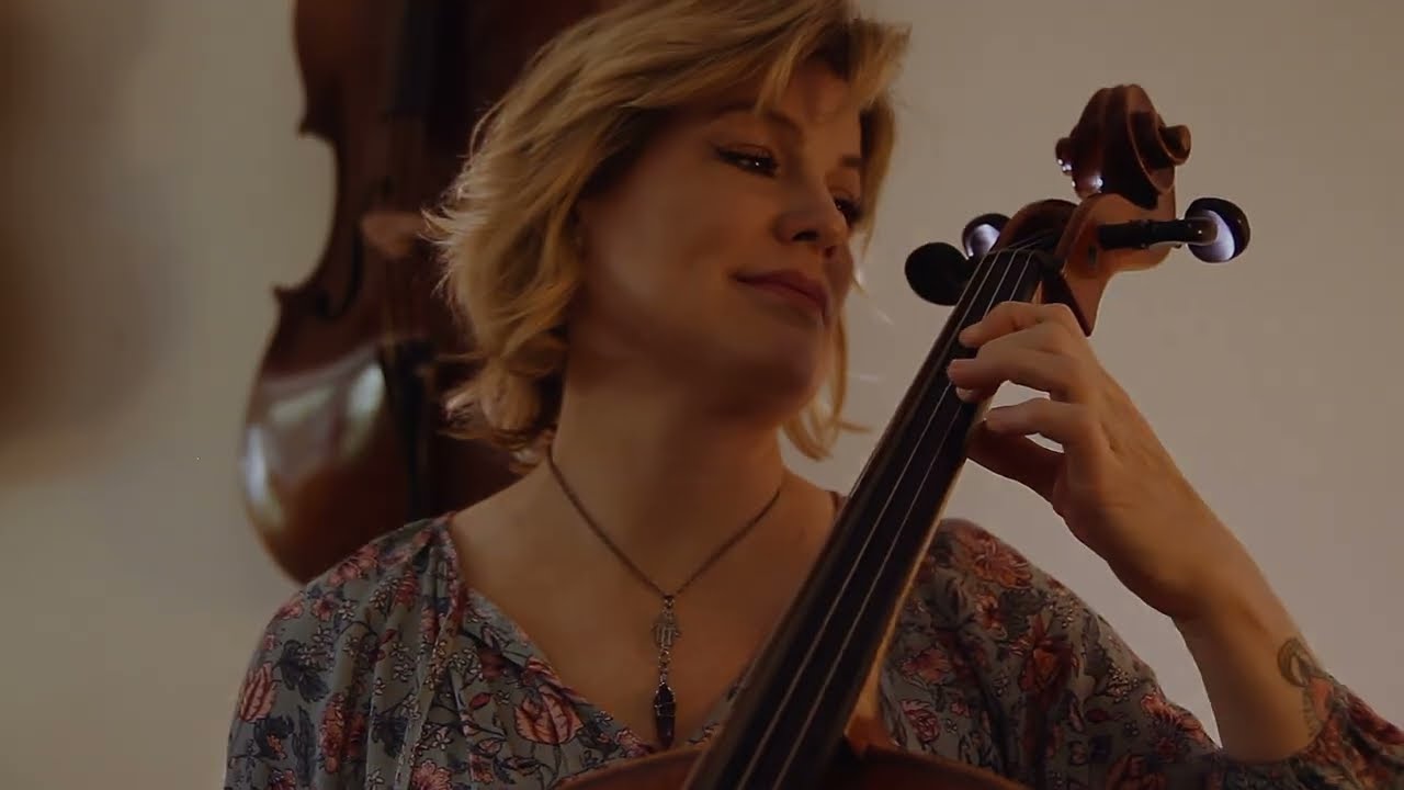 Les Barricades Mystérieuses arranged for Solo Cello and Layered/Looped