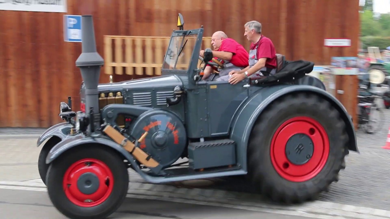 Auto & Traktormusuem - Historische Vorführungen 2019