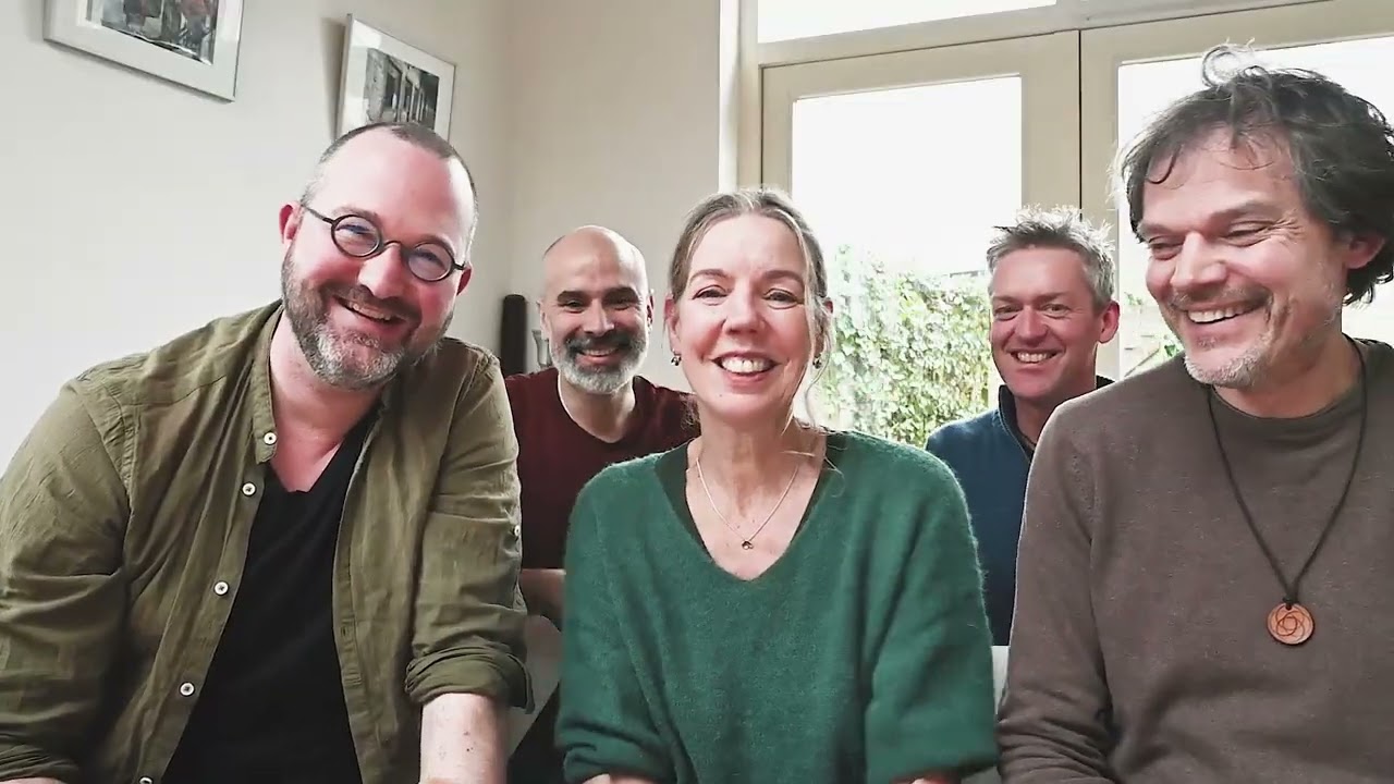 Ova Quintet and Väsen are touring the Netherlands! Support our crowdfunding :)