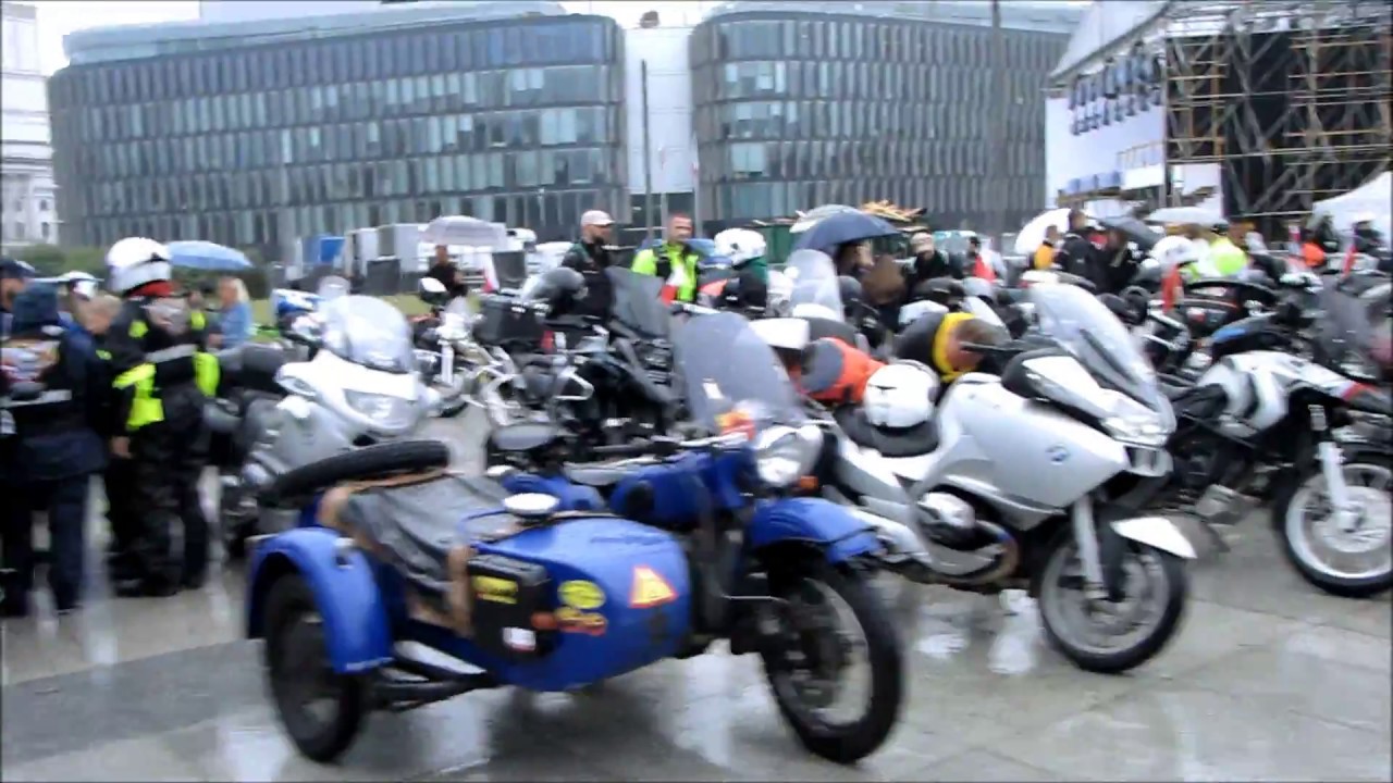 Wyruszył XVIII MRK z Warszawy1