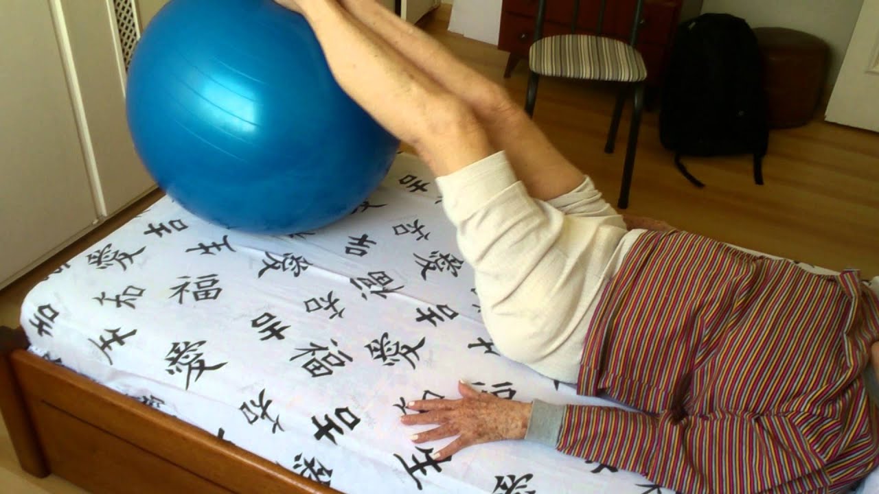 Exercícios de Pilates em casa para Idosos 02