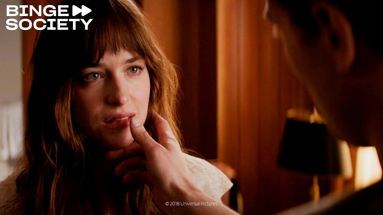 Cincuenta Sombras de Grey | Desayuno en la cama