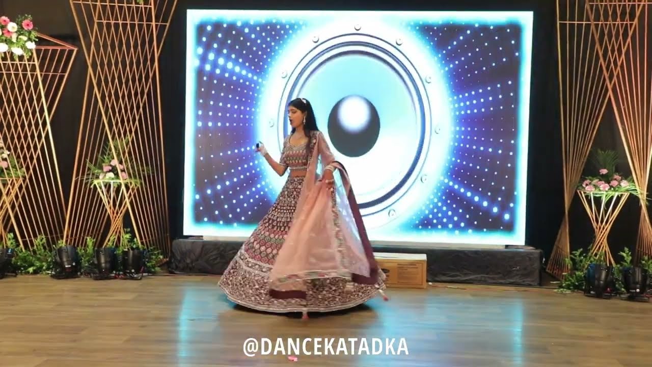 Bride Solo || RetroRemake Mashup || Bollywood Mashup || Wedding Dance Performance || Sangeet Dance.