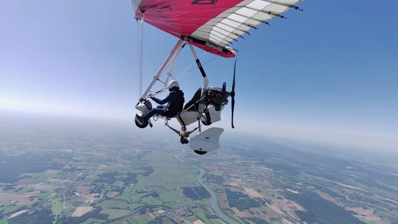 Saut parachute  ULM pendulaire