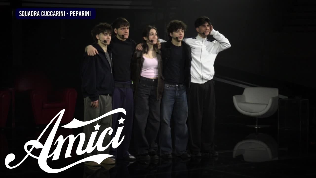Amici 25 - Le luci dello studio si accendono per la squadra Cuccarini-Peparini