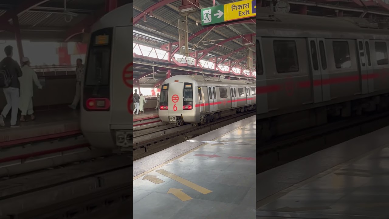 Delhi Metro Red line 🧲#shorts #metro