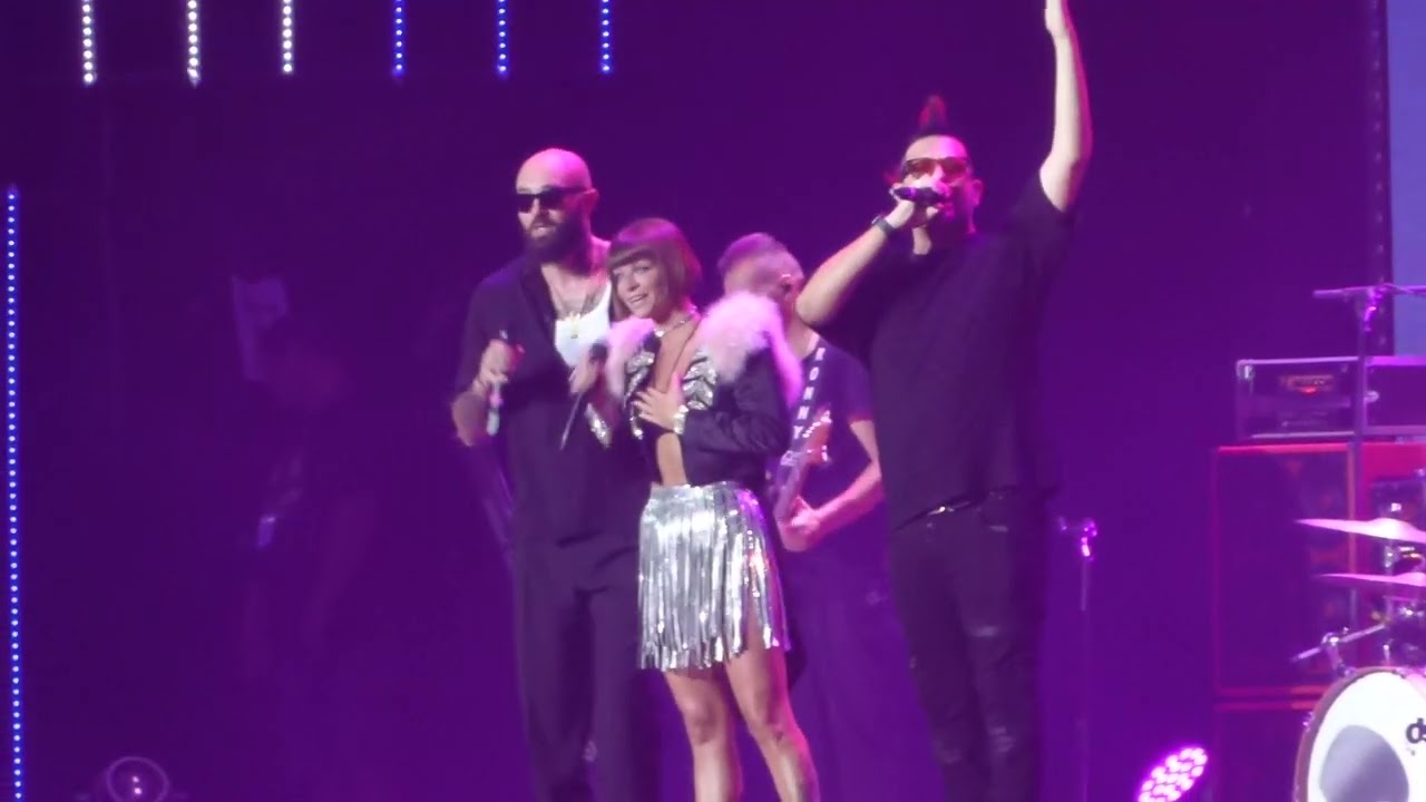 Alessandra Amoroso Boomdabash= A tre passi da te Mambo Salentino+ Karaoke Live San Siro 13/7/2022