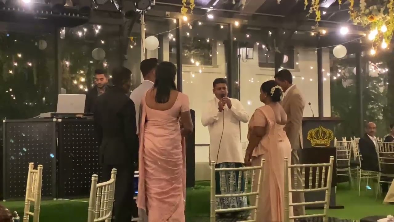 මංගල කථාවක් ඹන්න අහනවනමි ලස්සනම මංගල කථාවක් සකද මලයි බබලු වැලයි 🥰