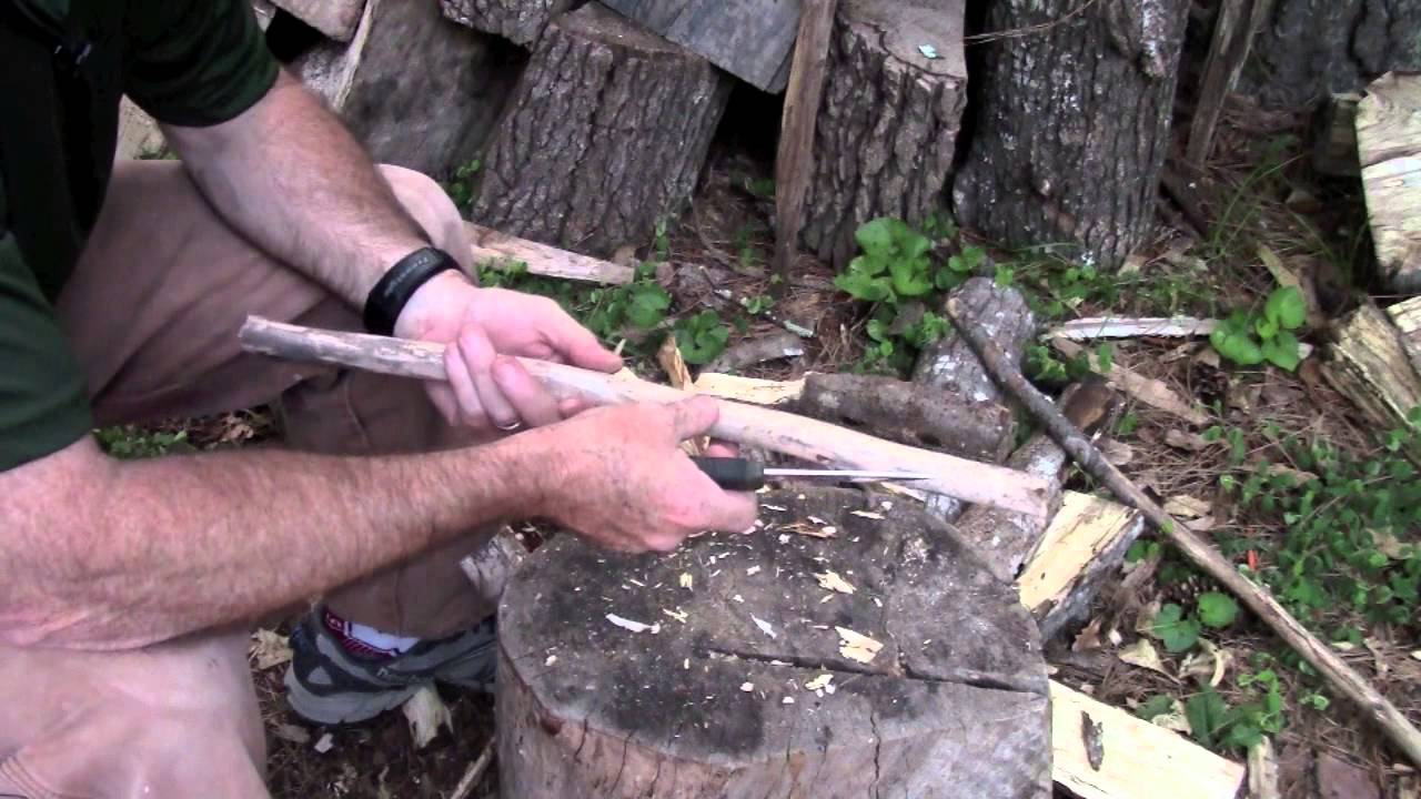 Mora Companion Heavy Duty Knife Review - Survival Knives