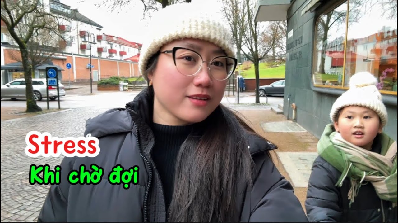 547/ Mua vitamin cho Vy bổ sung, Ở Thụy Điển y tế chờ đợi lâu quá..