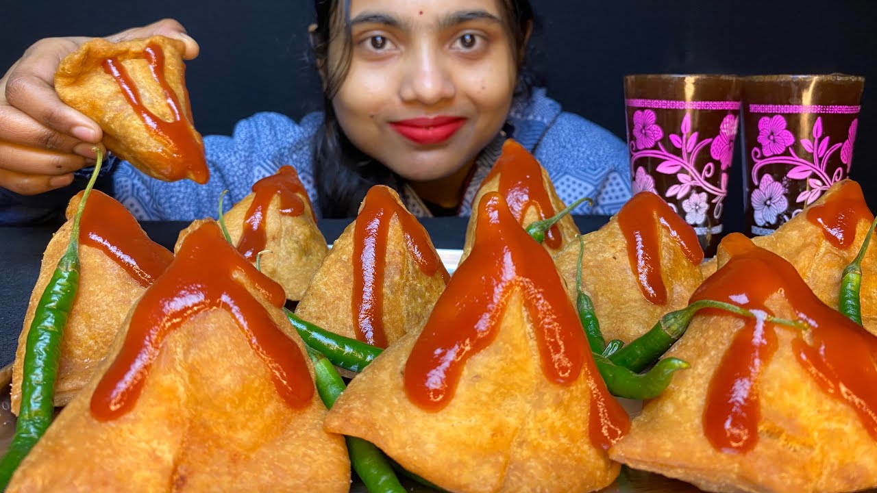 EATING CHALLENGE| BIG SIZE SAMOSA CHALLENGE WITH TEA❤️❤️