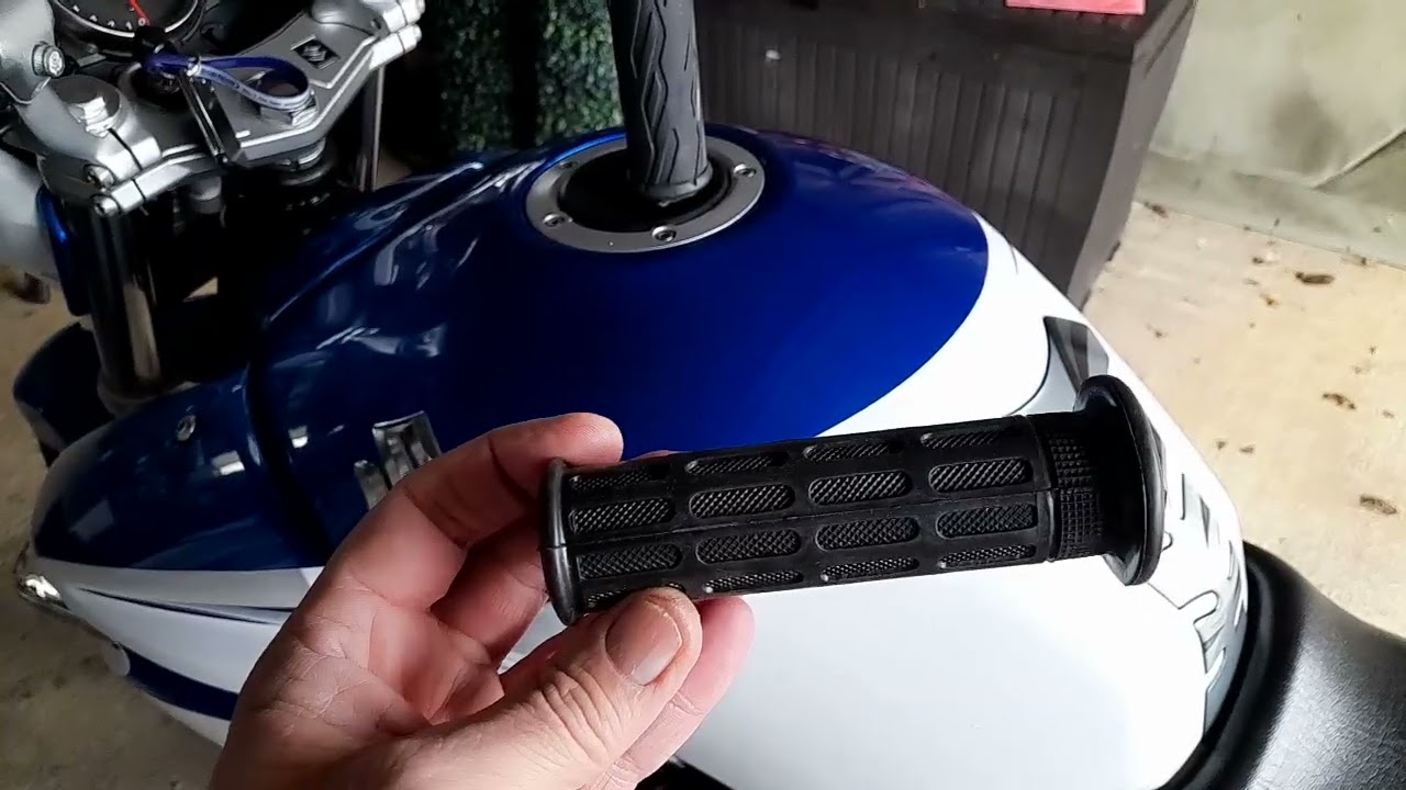 motorcycle grips 🏍   new  grips £8 suzuki inazuma gw 250 🇬🇧 uk