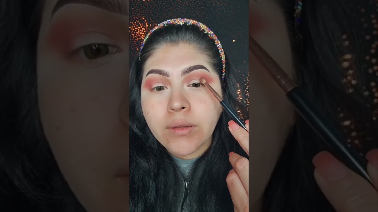 tendencia de maquillaje #popdecolor #greenmakeup #maquillajeneutro #maquillajeverde