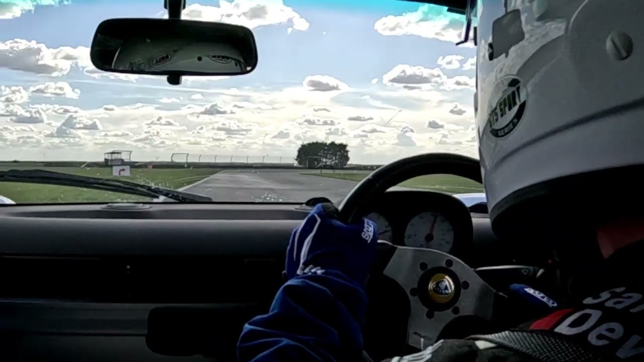 Snetterton track day in a Lotus Exige S1