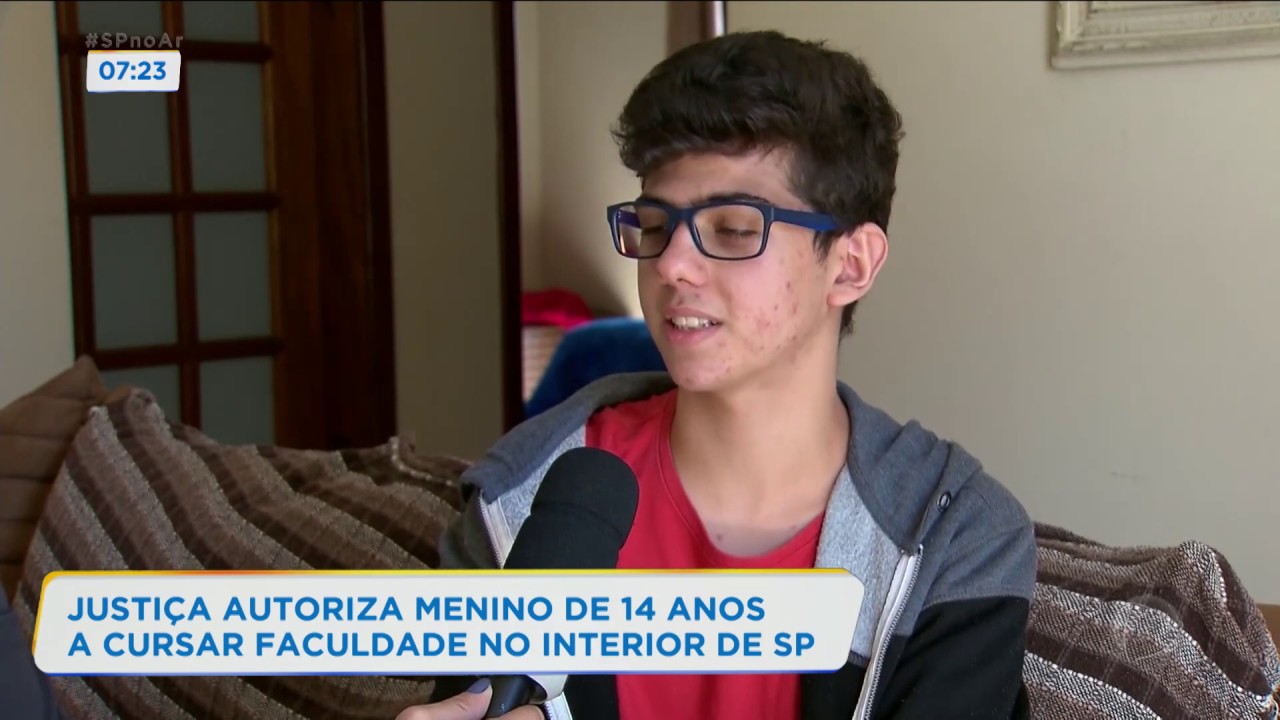 Justiça autoriza menino de 14 anos a cursar faculdade
