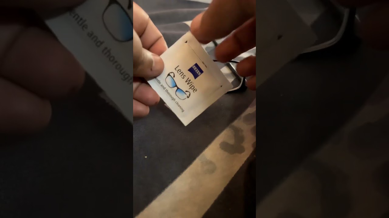 ZEISS lens wipe part 1
