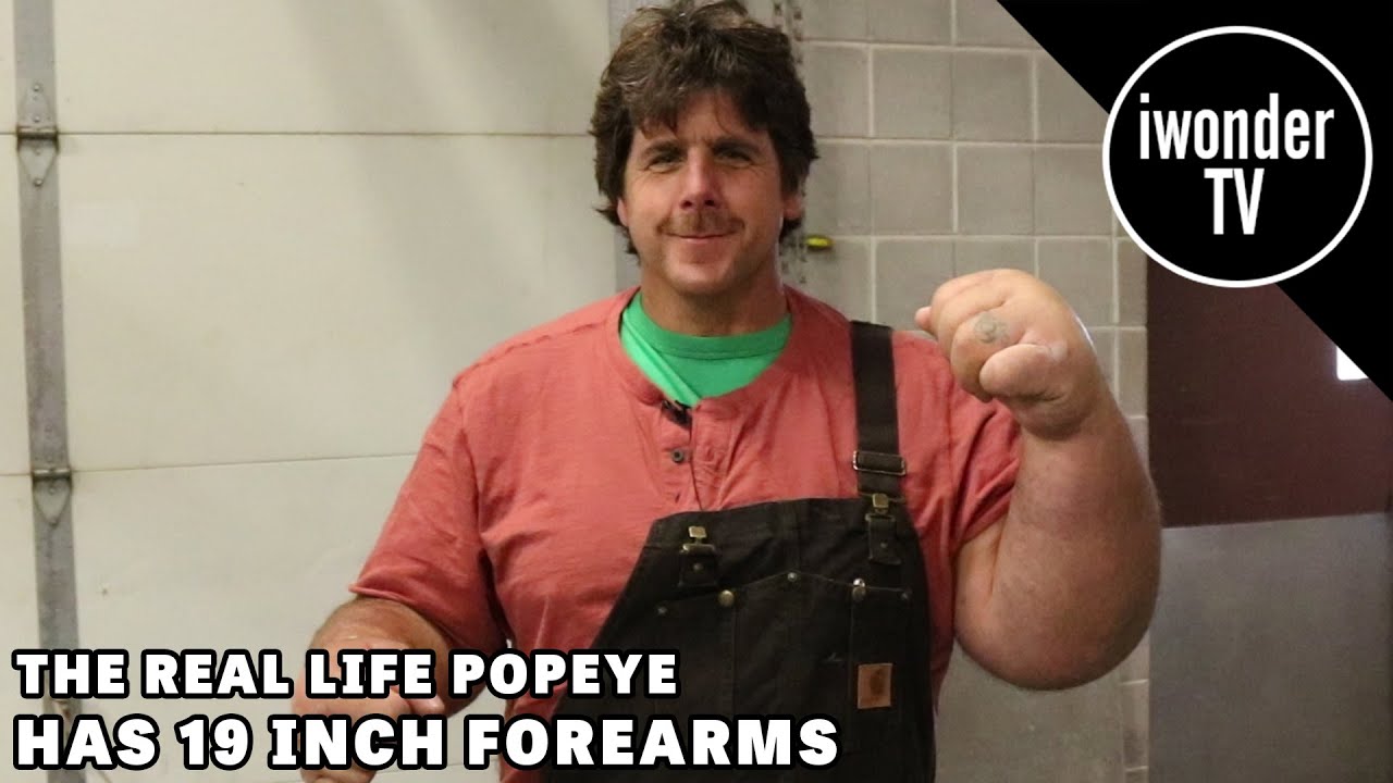 Biggest Hands In The World - The Real Life Popeye Dresses As Wreck-It Ralph For Kids