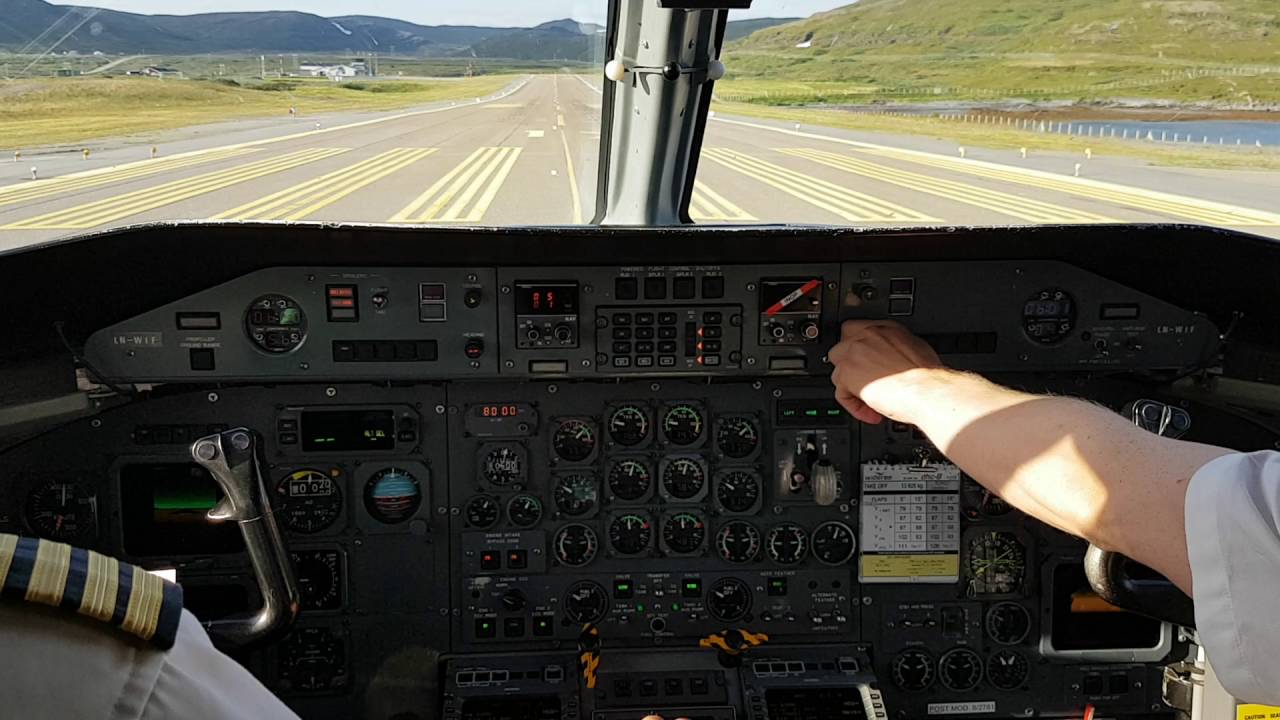 Cockpit view of take off from Mehamn Airport (ENMH) for North Cape and Honningsvåg Airport (ENHV)