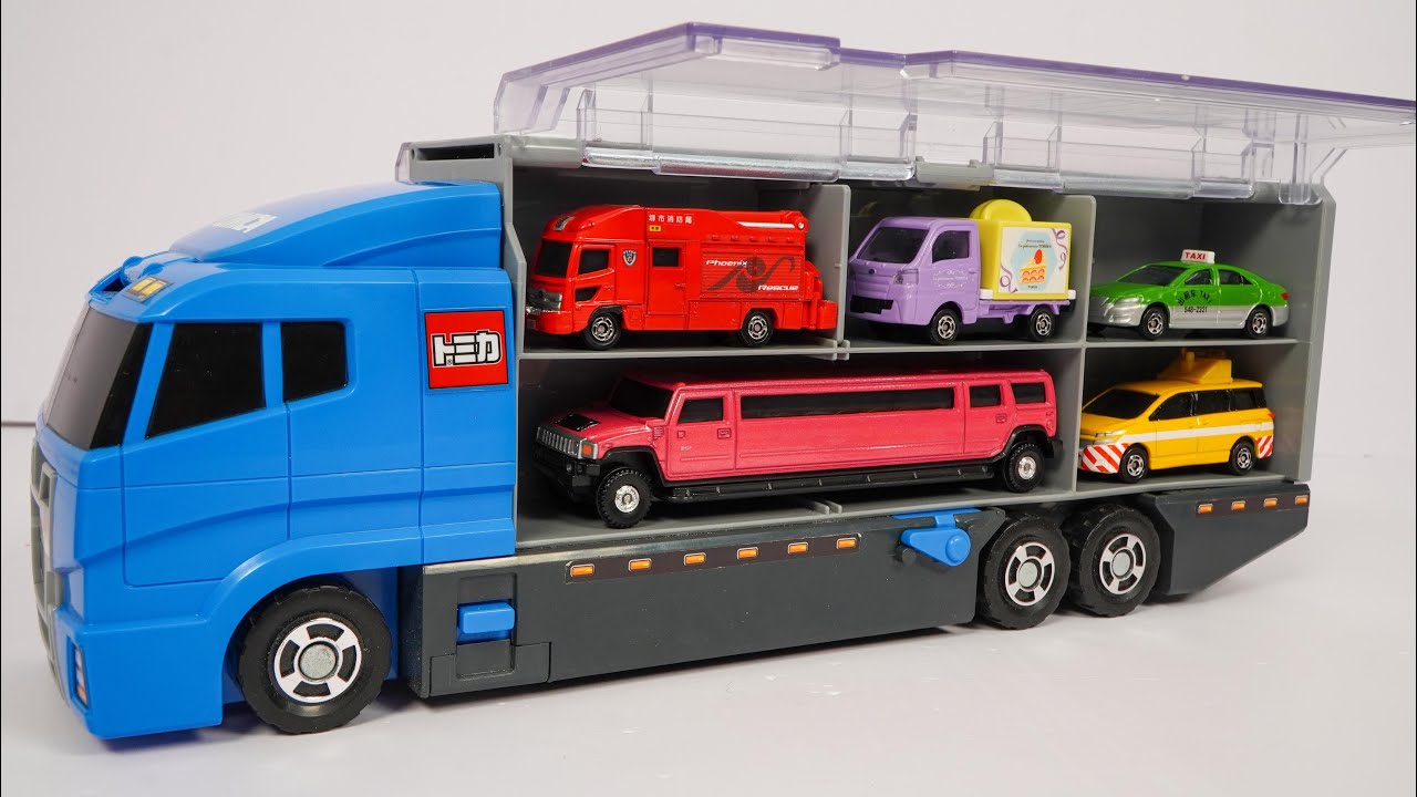 はたらくくるまのトミカのミニカーを開封してコンボイへ収納します☆Work car's Tomica miniature cars are opened and stored in the convoy