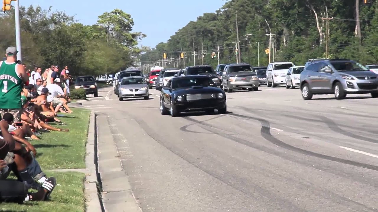 Mustang Week 2012 Burnouts Part 4)