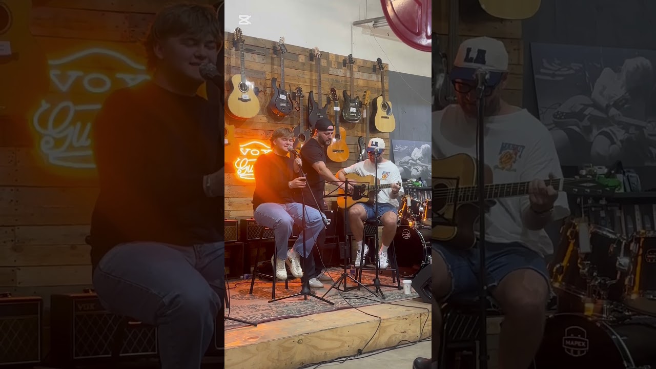 What a day!  I got to meet and sing for Manny Mijares, @tylercontimusic and @pieteroliver