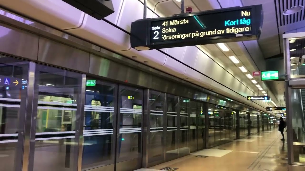 Tv&aring; t&aring;g mot M&auml;rsta vid Stockholm City