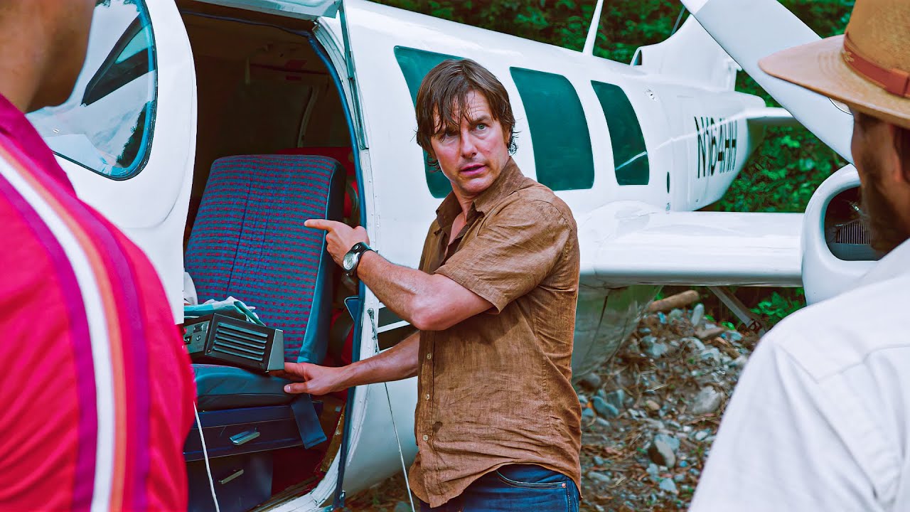 He Gets Bored Flying Commercial Planes So He Starts Working for Pablo Escobar