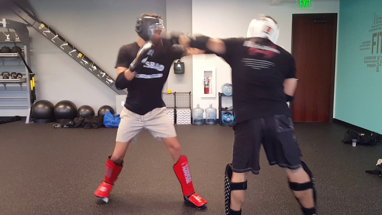 Focused Light Sparring: Rafa vs  Marc | Muay Thai vs  JKD Concepts