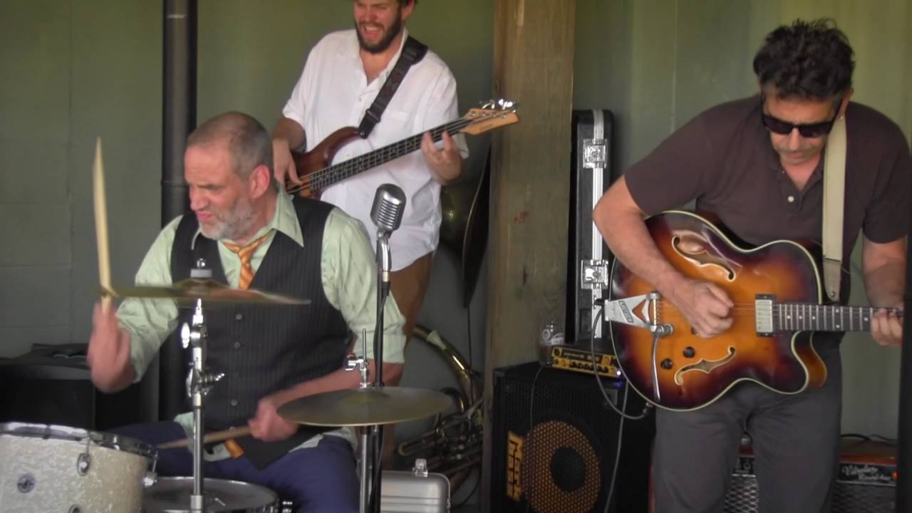 The Free Loaders - It Don't Mean a Thing - full version