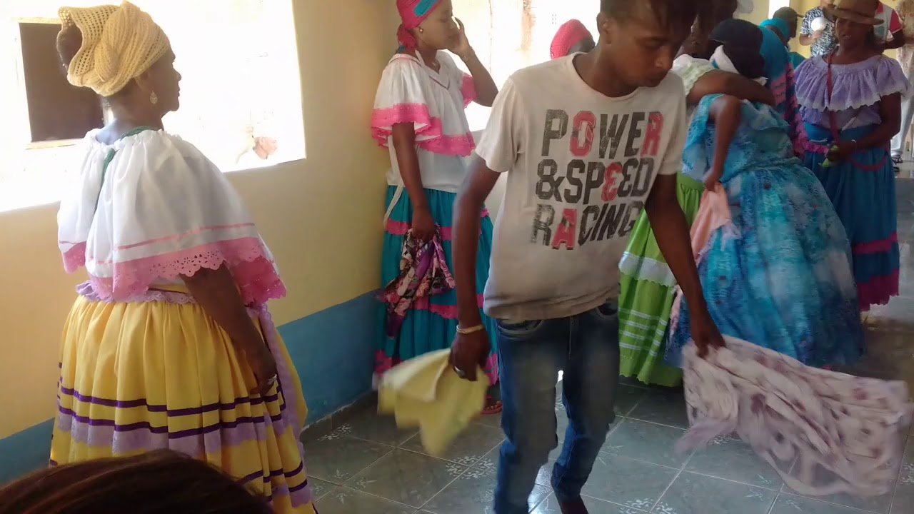 Pai de santo domingueiro