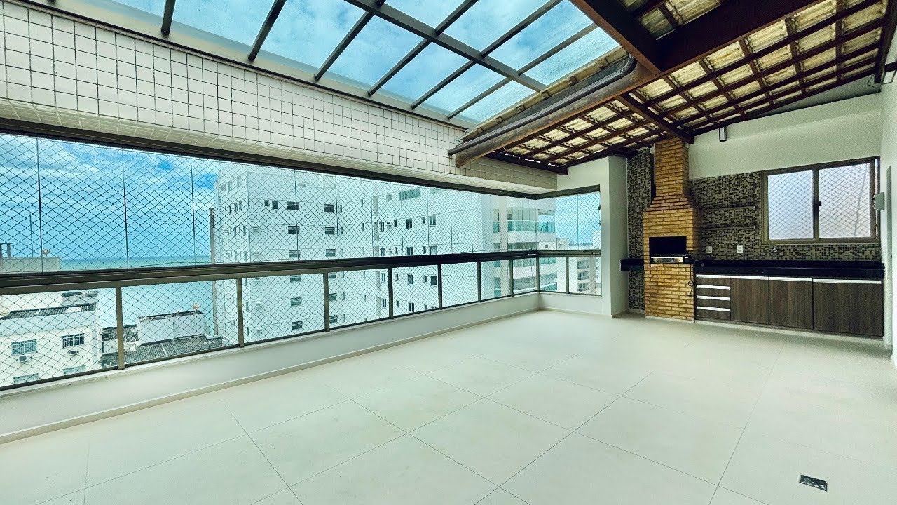 Apartamento em Guarapari cobertura com 4 quartos e 3 vagas na Praia do Morro por R$ 1.600.000,00