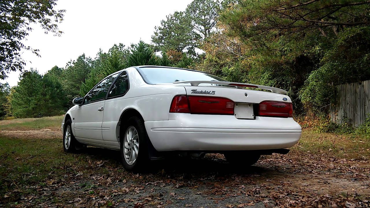 1997 Ford Thunderbird 4.6L SOHC V-8 Cherry Bombs