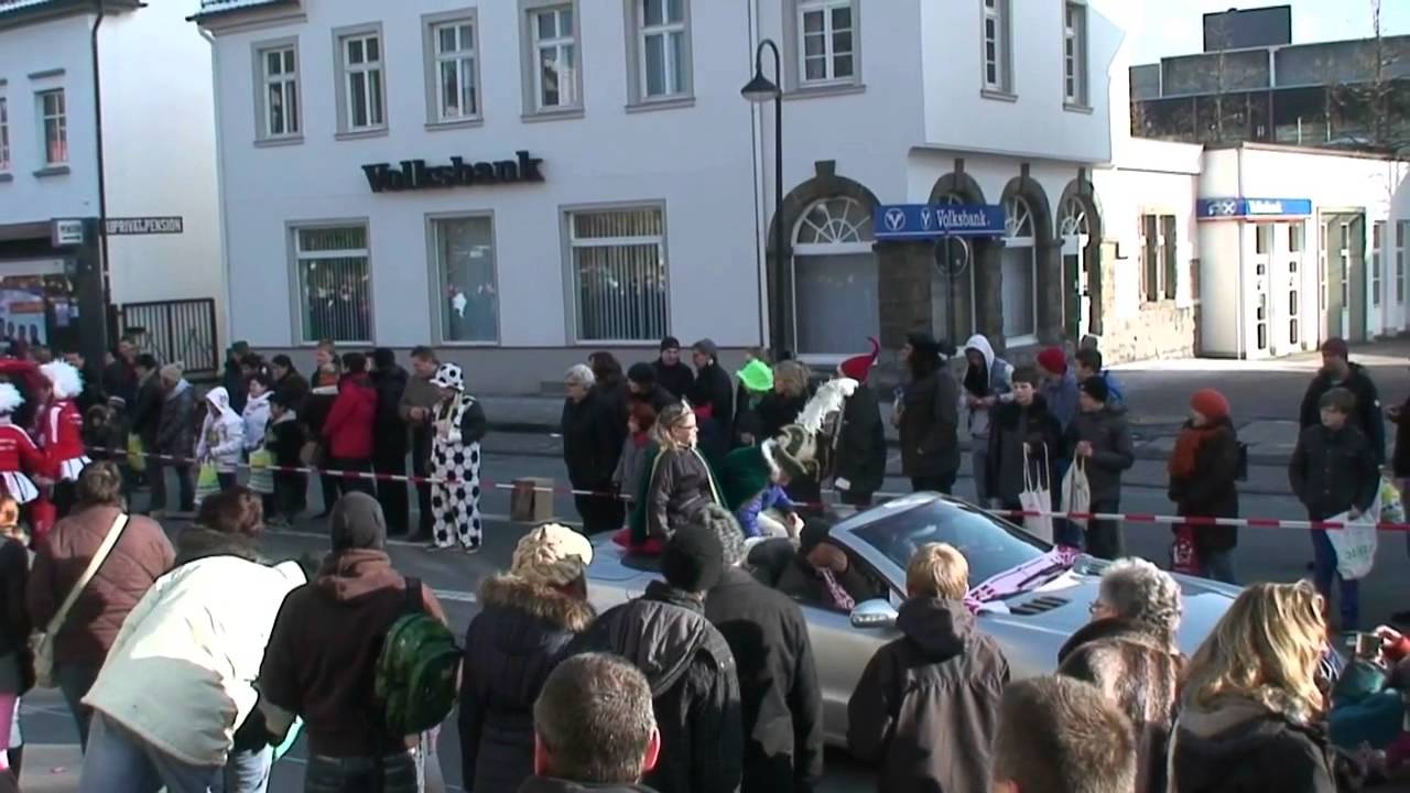 Lindwurm der Freude 2013.avi