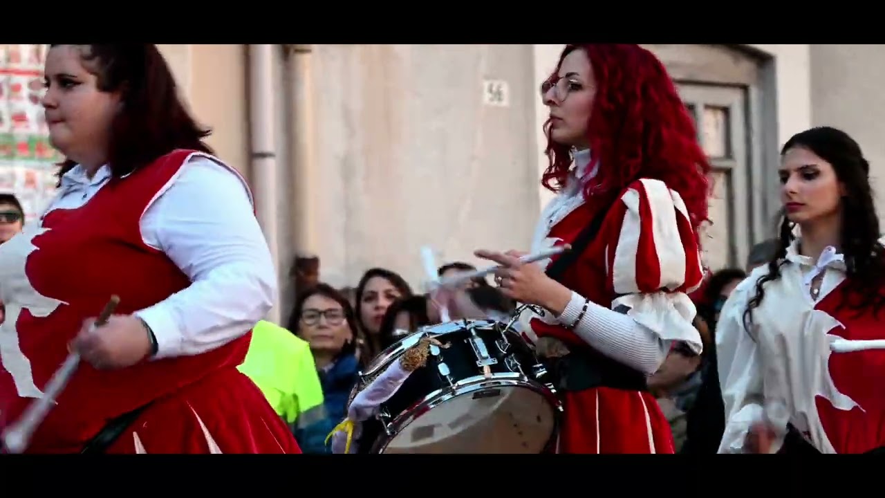 Festa di Santa Barbara 2023 Paternò (CT) esibizione Sbandieratori ibla major Paternò 04.12.2023