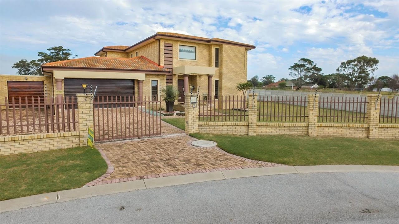 4 Bedroom House for sale in Eastern Cape | Port Elizabeth | Kamma Ridge | 4 St Pauls St |