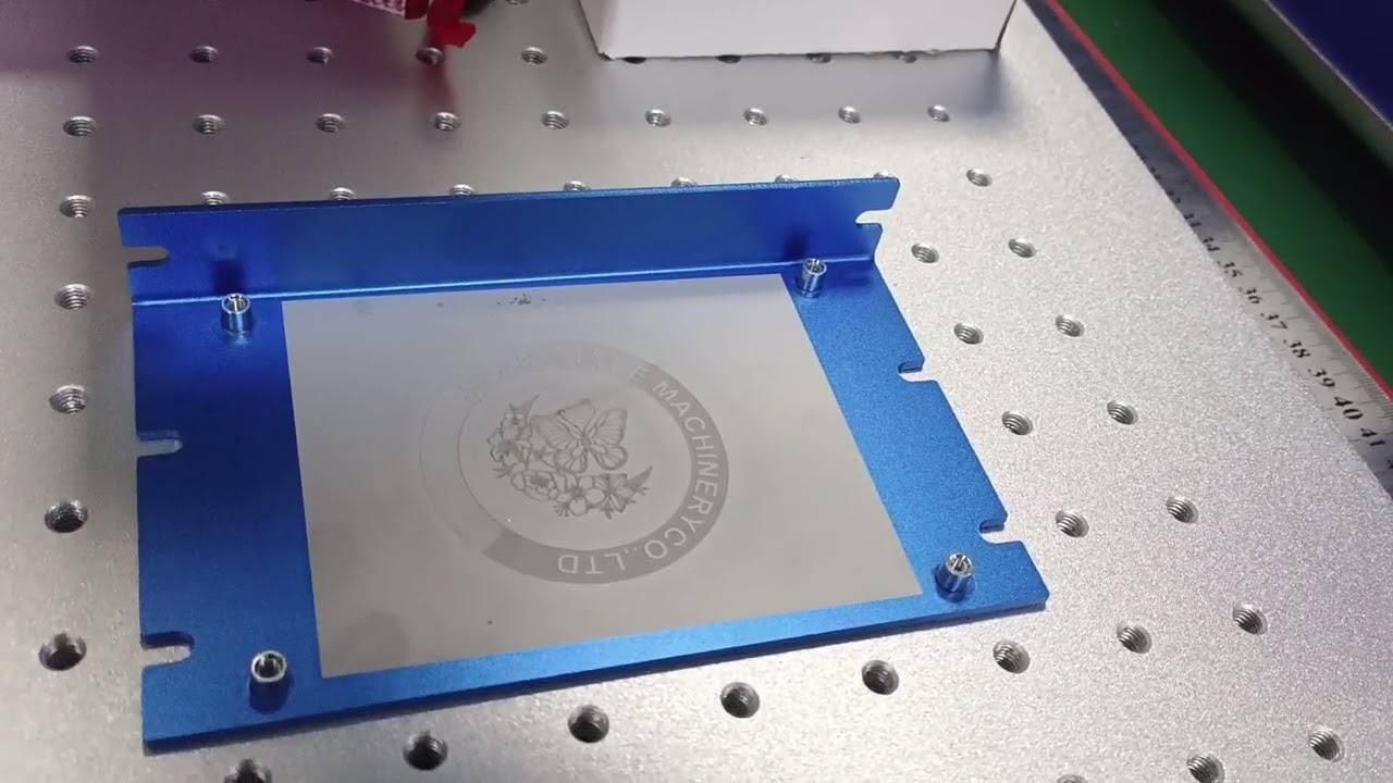 50W Fiber Laser Deep Engraving Machine For Metal