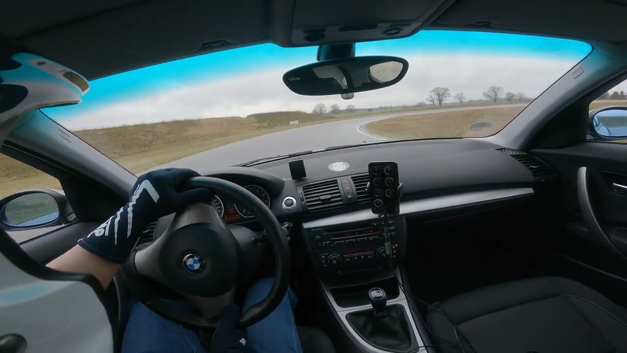 E87 130i on wet spreewaldring
