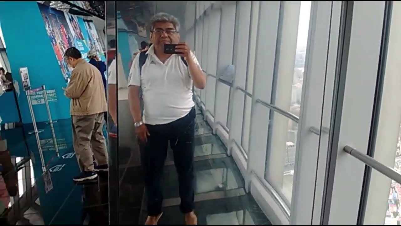 LUIS VARILLAS EN CHINA - AÑO 2019 - CIUDAD DE SHANGAI