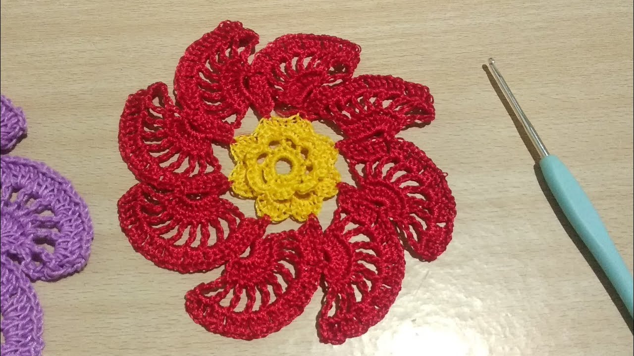 bello diseño a crochet/ flor en espiral
