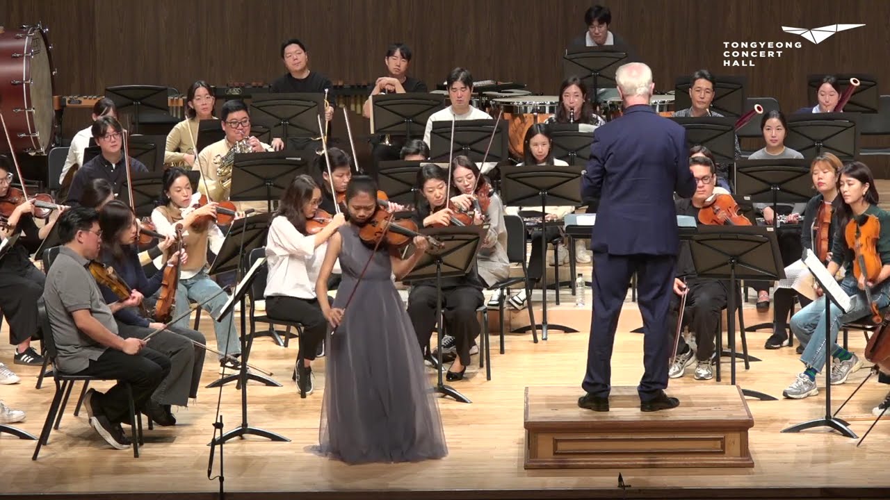 J.Brahms Violin Concerto in D major Op. 77 - Jenny Hyeonjeong Lee 이현정 (13 years)