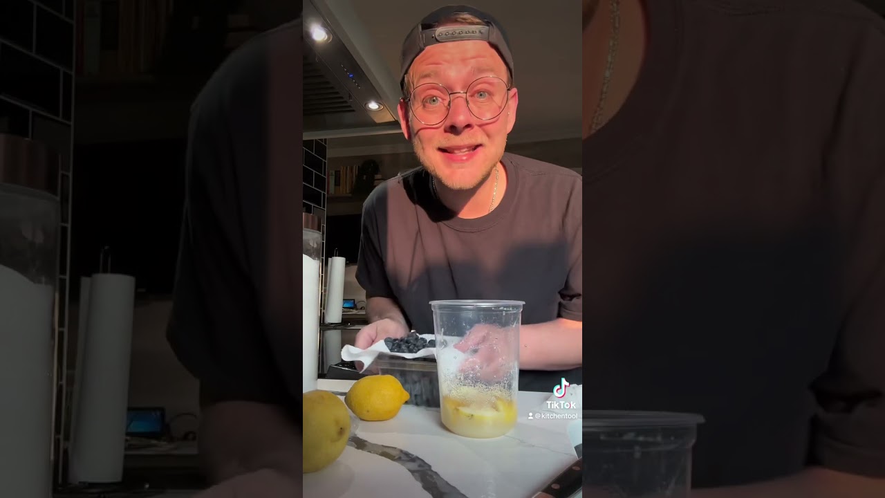Blueberry Lemon Shake-Up
