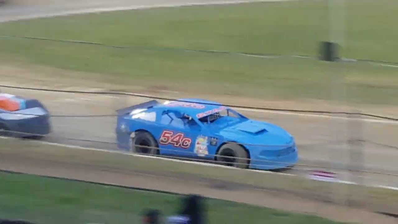 Woodford Glen Saloons 6-12-25 Heat 3