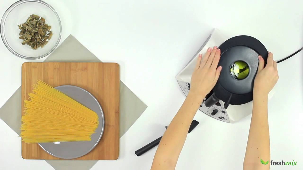 Recetas Thermomix: Espaguetis con setas al ajillo