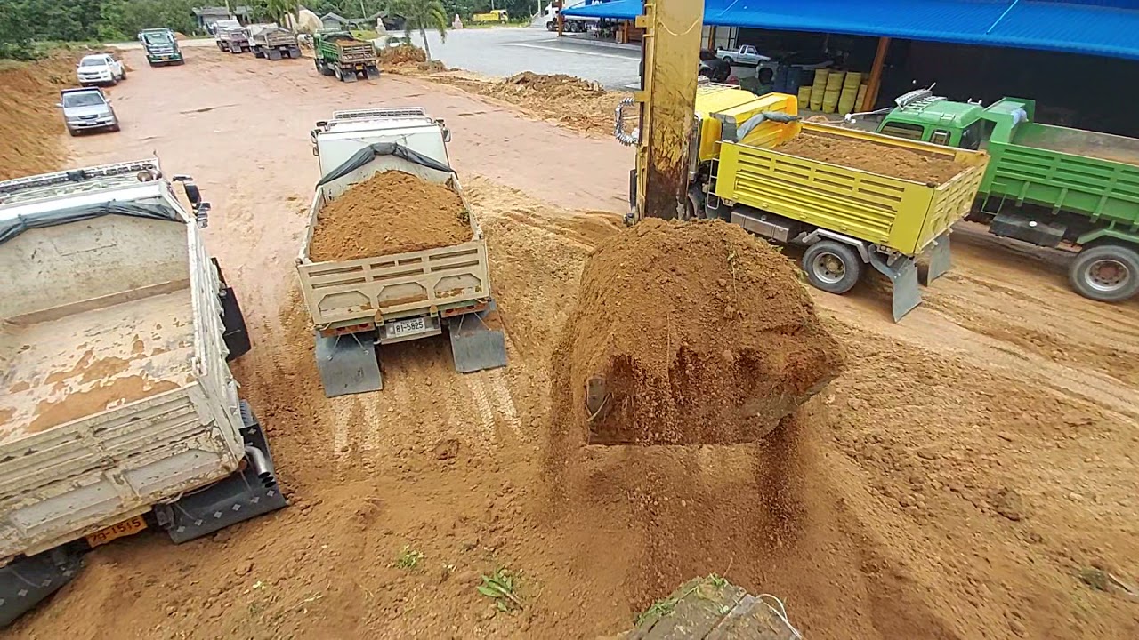 มุมนี้สุดยอด CAT 320 Next Gen กับงานตักดินใส่ดั้ม