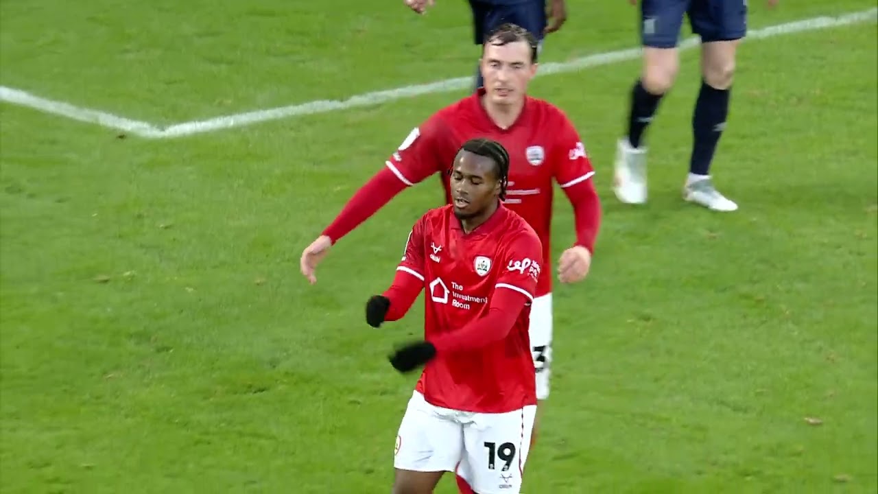 Barnsley v Mansfield Town Highlights