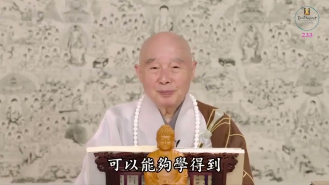 Cung kính Tam Bảo, phụng sự Sư trưởng, không có tâm giả dối nịnh bợ cong quẹo. Thầy là quan trọng