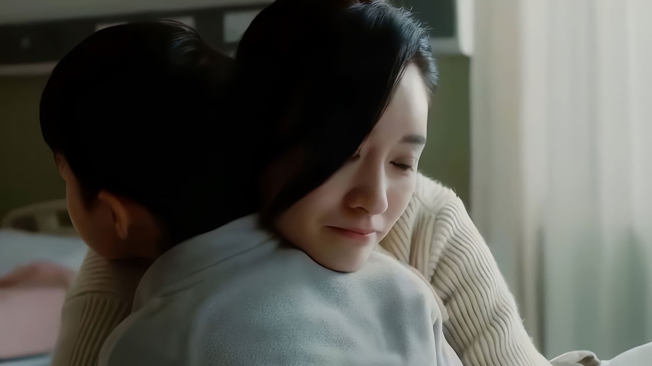 To save her son, she was willing to rekindle her old romance with her boyfriend.