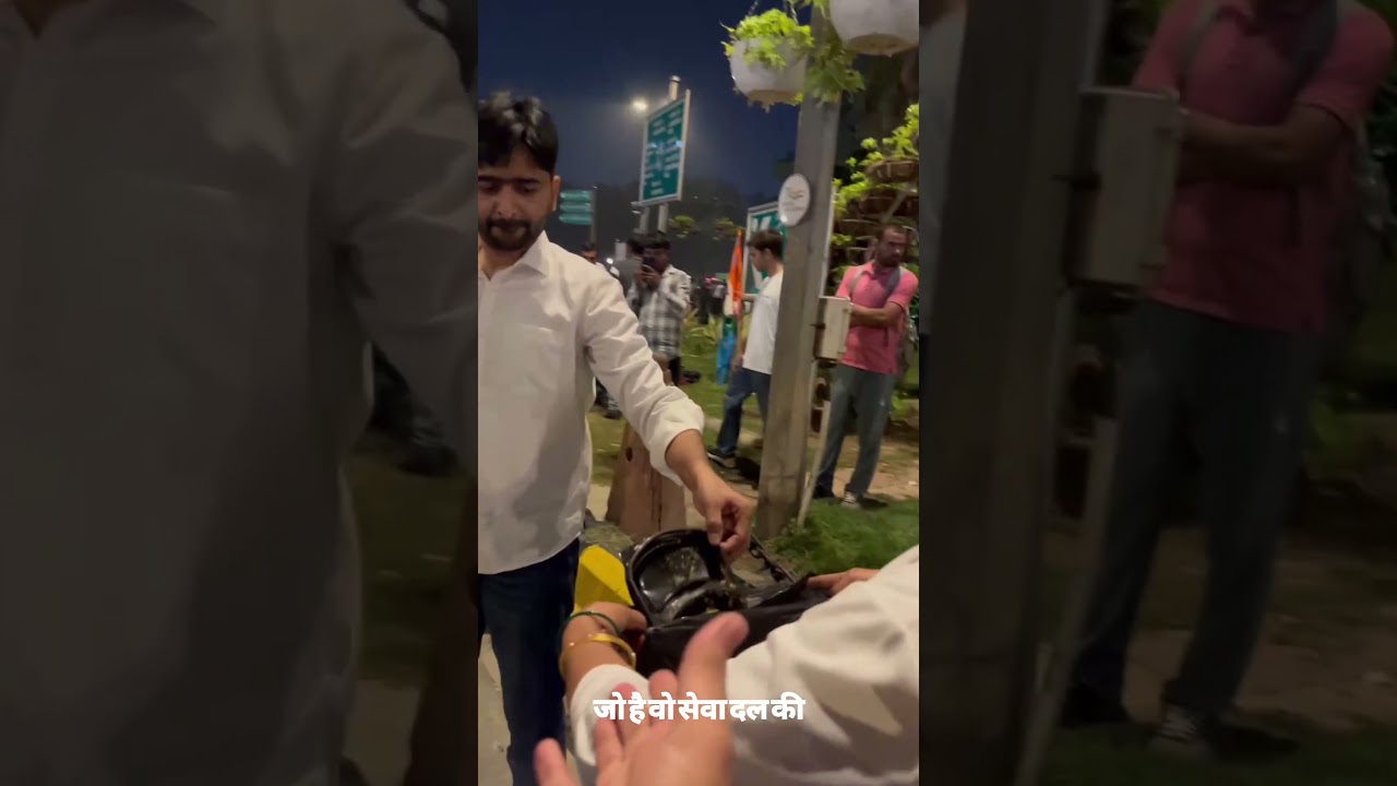 Good Work by congress workers #rahulgandhi #jantarmantarprotest