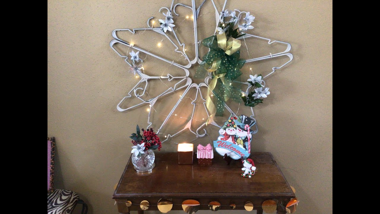 Coat Hanger Snowflake❄️❄️, So Spectacaular⛄️ No WIRE HANGERS😆