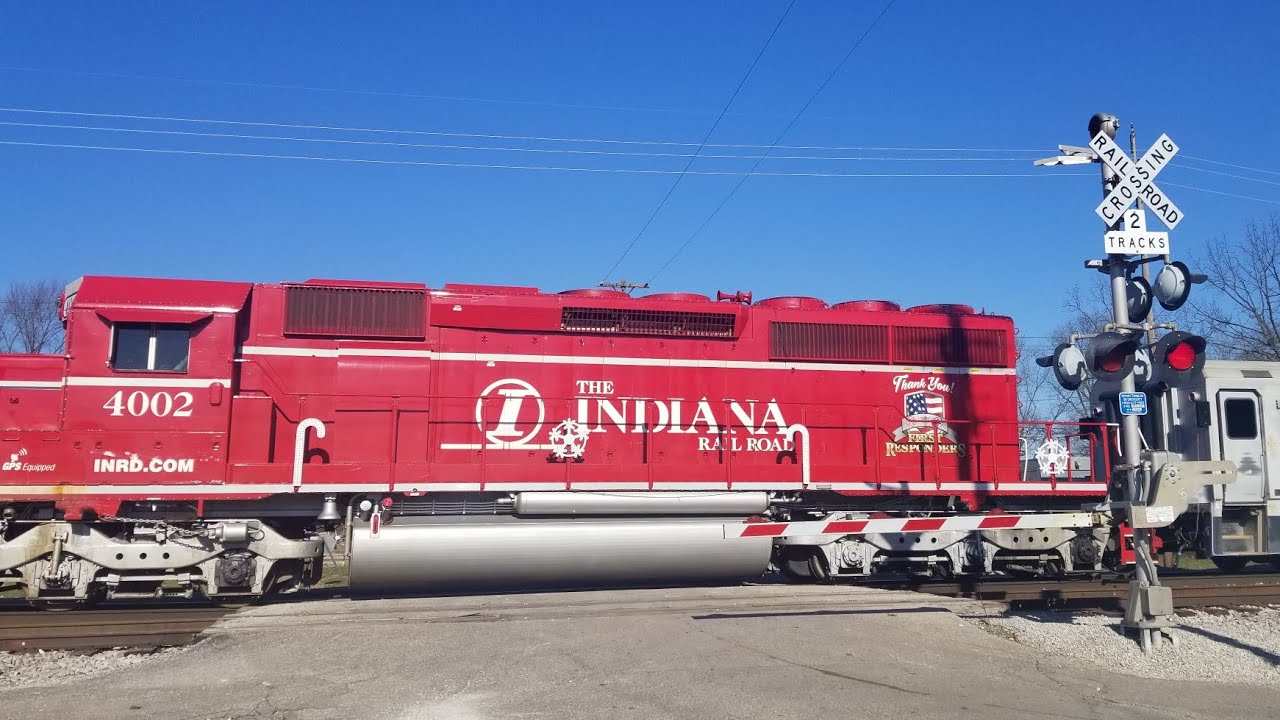 6th Street Railroad Crossing, Linton, IN, with the INRD Santa Train!